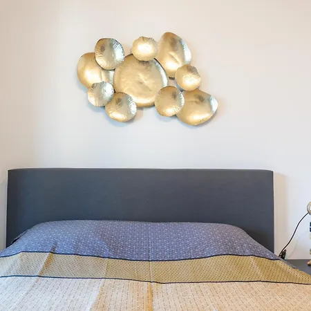 Lecomte - Sky Harbour 58 *