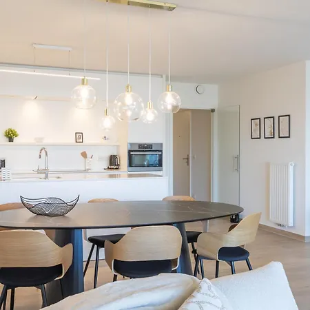 Lecomte - Sky Harbour 58 Apartamento *