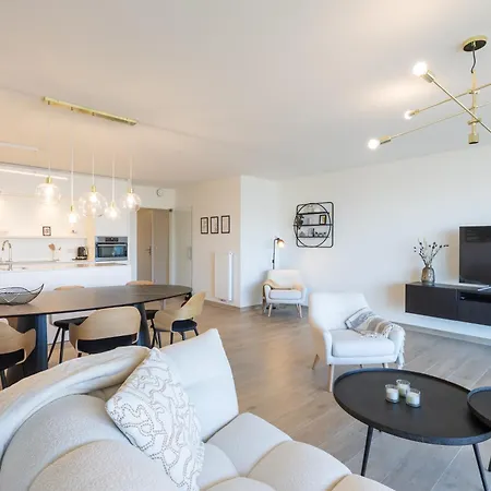 Lecomte - Sky Harbour 58