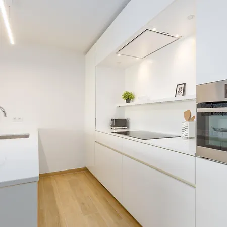Lecomte - Sky Harbour 58 Apartamento *