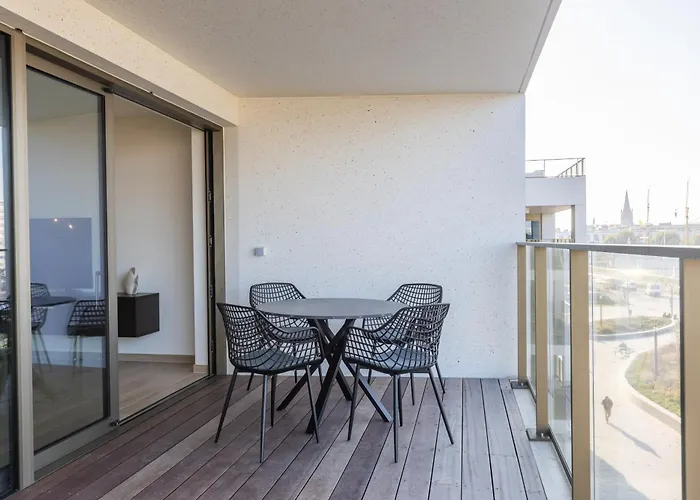 Lecomte - Sky Harbour 58