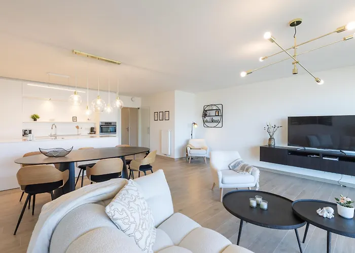 Lecomte - Sky Harbour 58