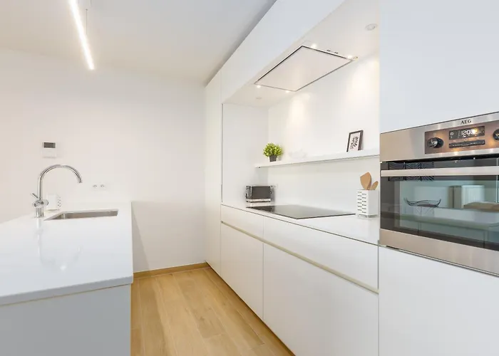 Lecomte - Sky Harbour 58 Appartement *